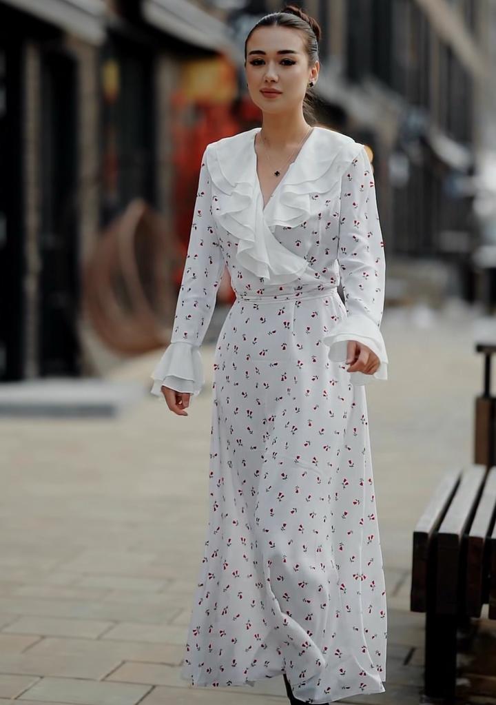 Платье на запах