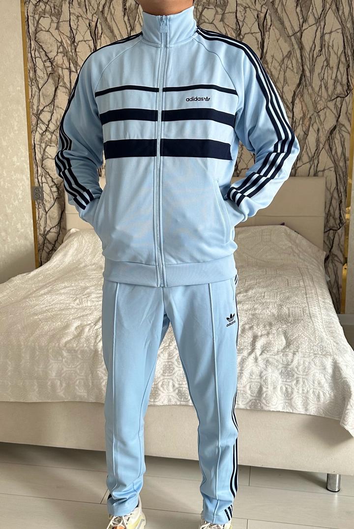 Мужской спортивный костюм Adidas