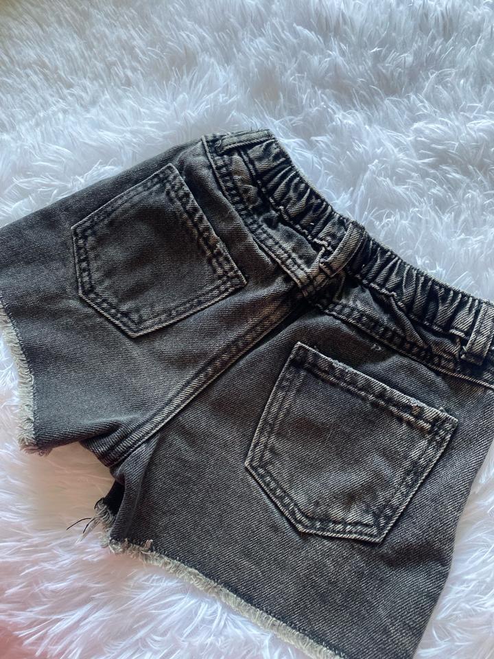 Шорты Zara