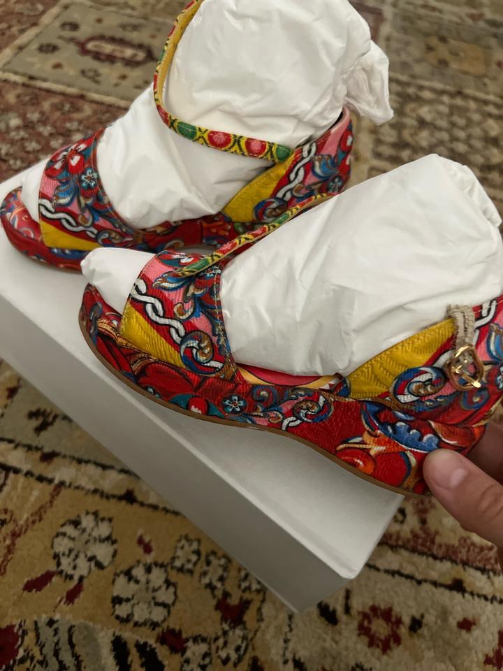 Босоножки на танкетке для детей dolce Gabbana