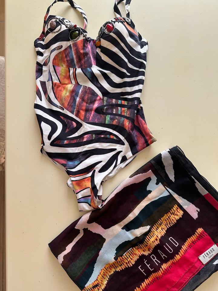 Купальник и парео Louis Feraud