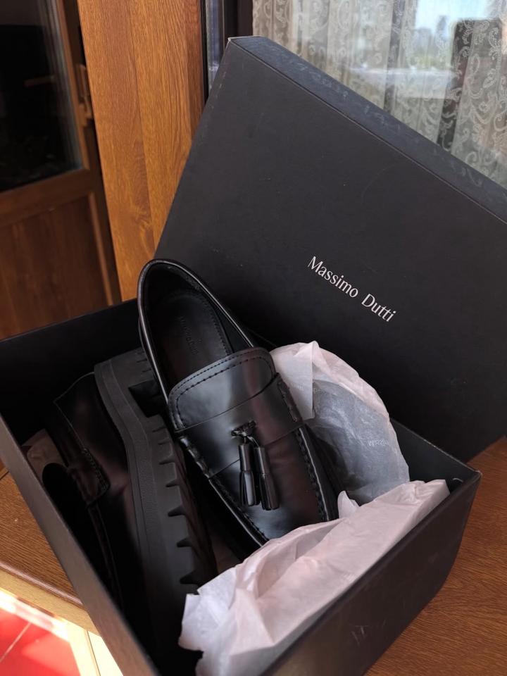 Абсолютно новые лоферы Massimo Dutti