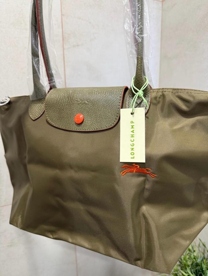 Longchamp