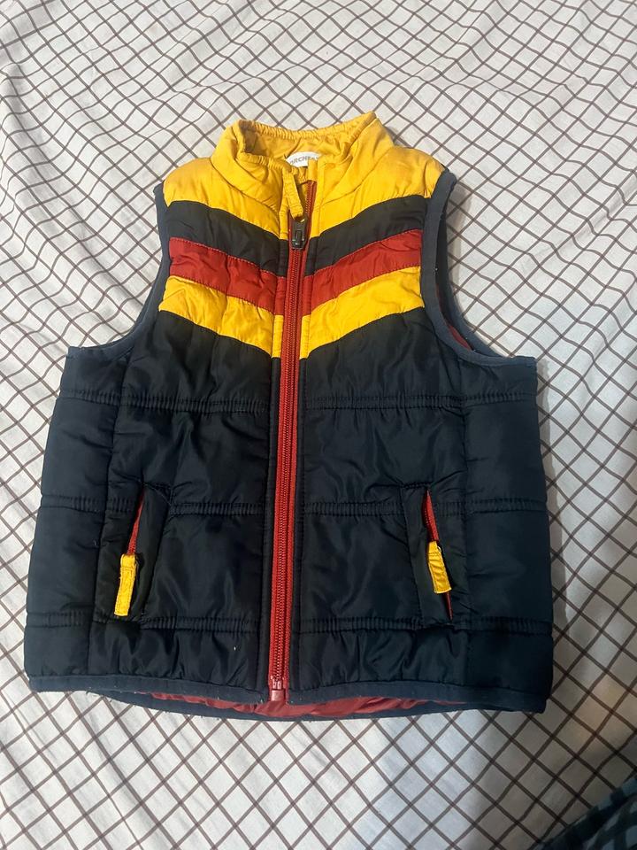 Жилетка детская