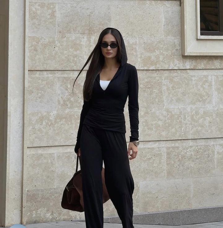 Двойка с капюшоном chia