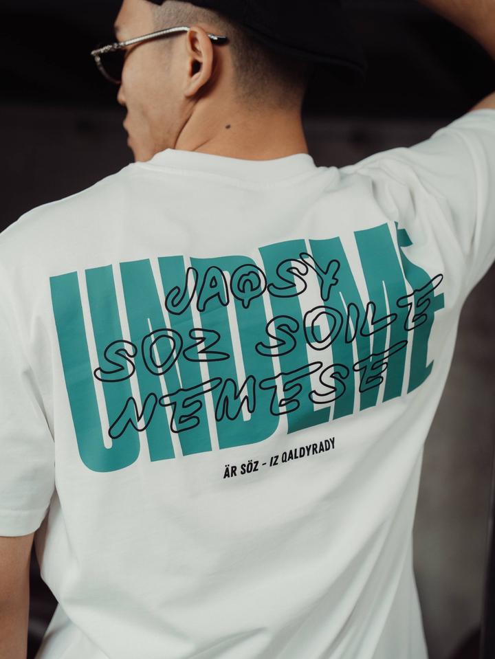 Футболка ÜNDEME