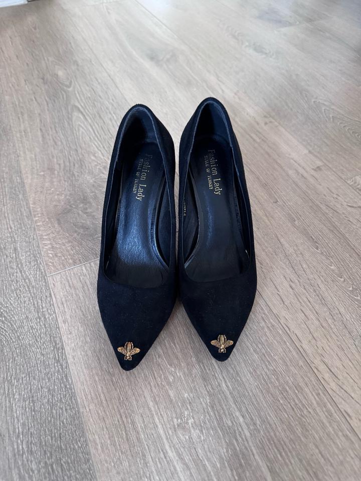 Черные туфли