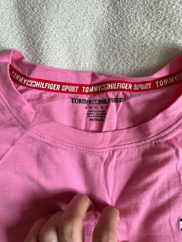 Футболка Tommy Hilfiger