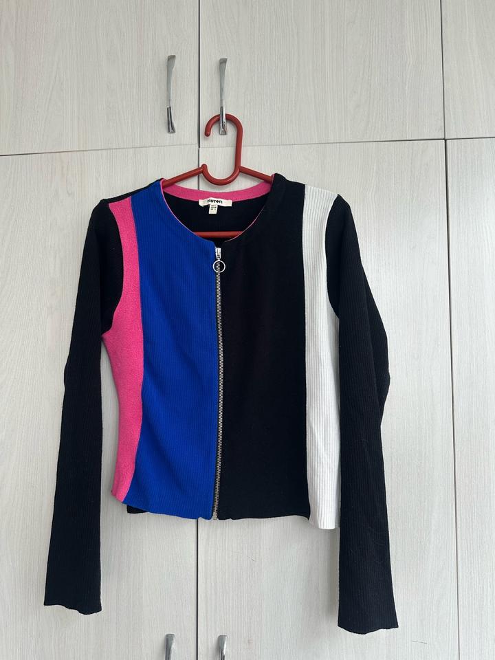 Женская кофта