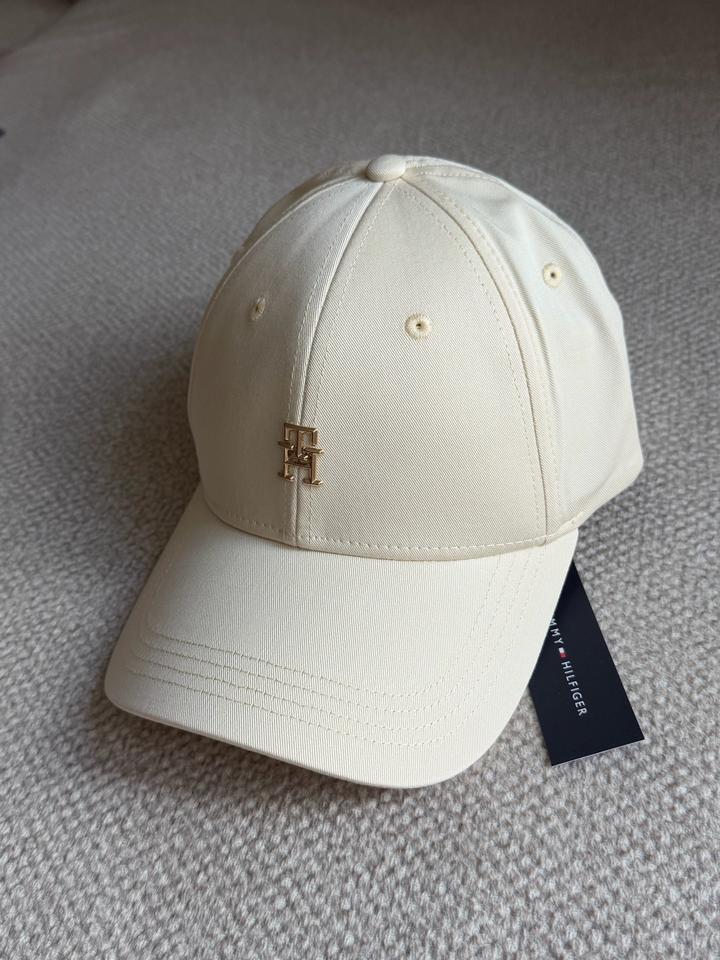 Кепка Tommy Hilfiger