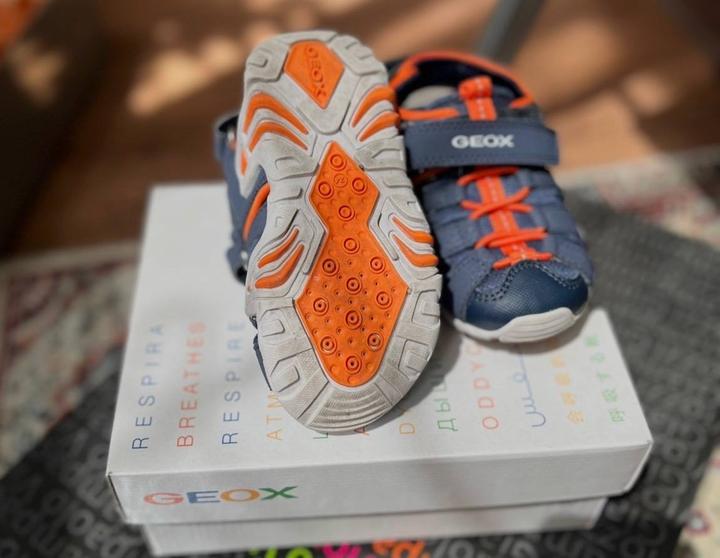 Кроссовки Geox