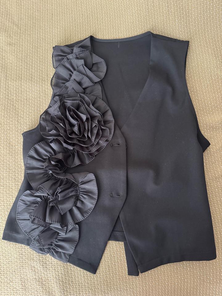 Жилетка с органзой