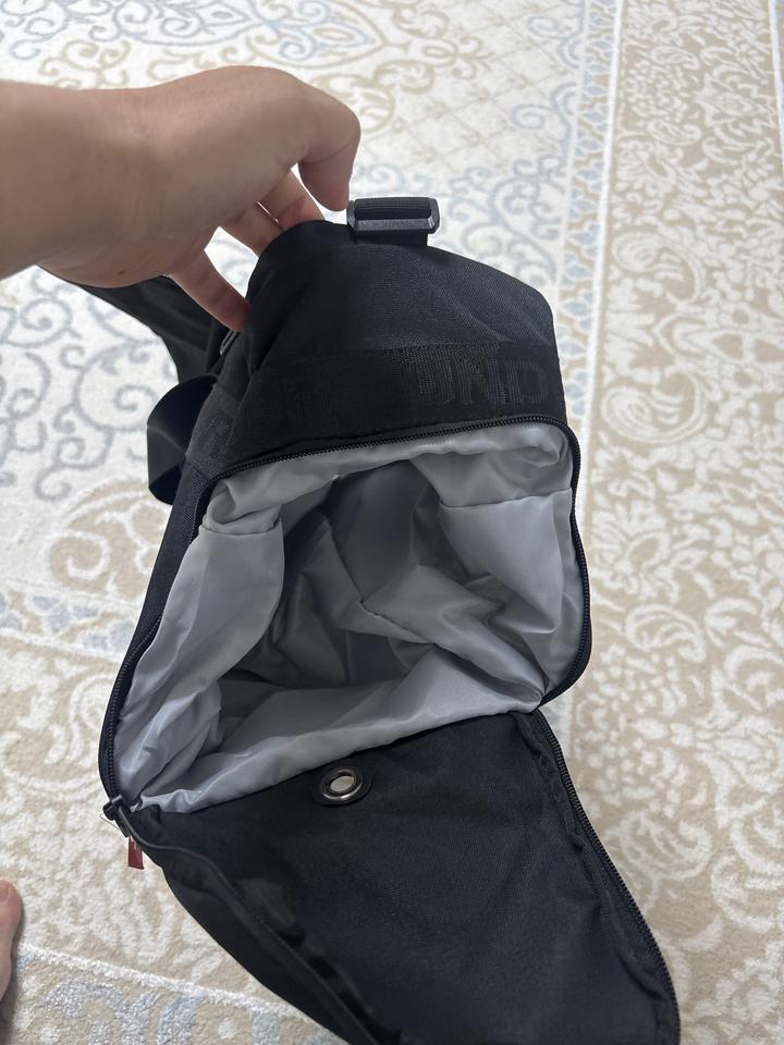 Спортивная сумка under armour