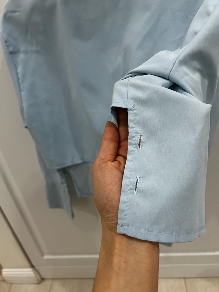 Голубая укороченная рубашка