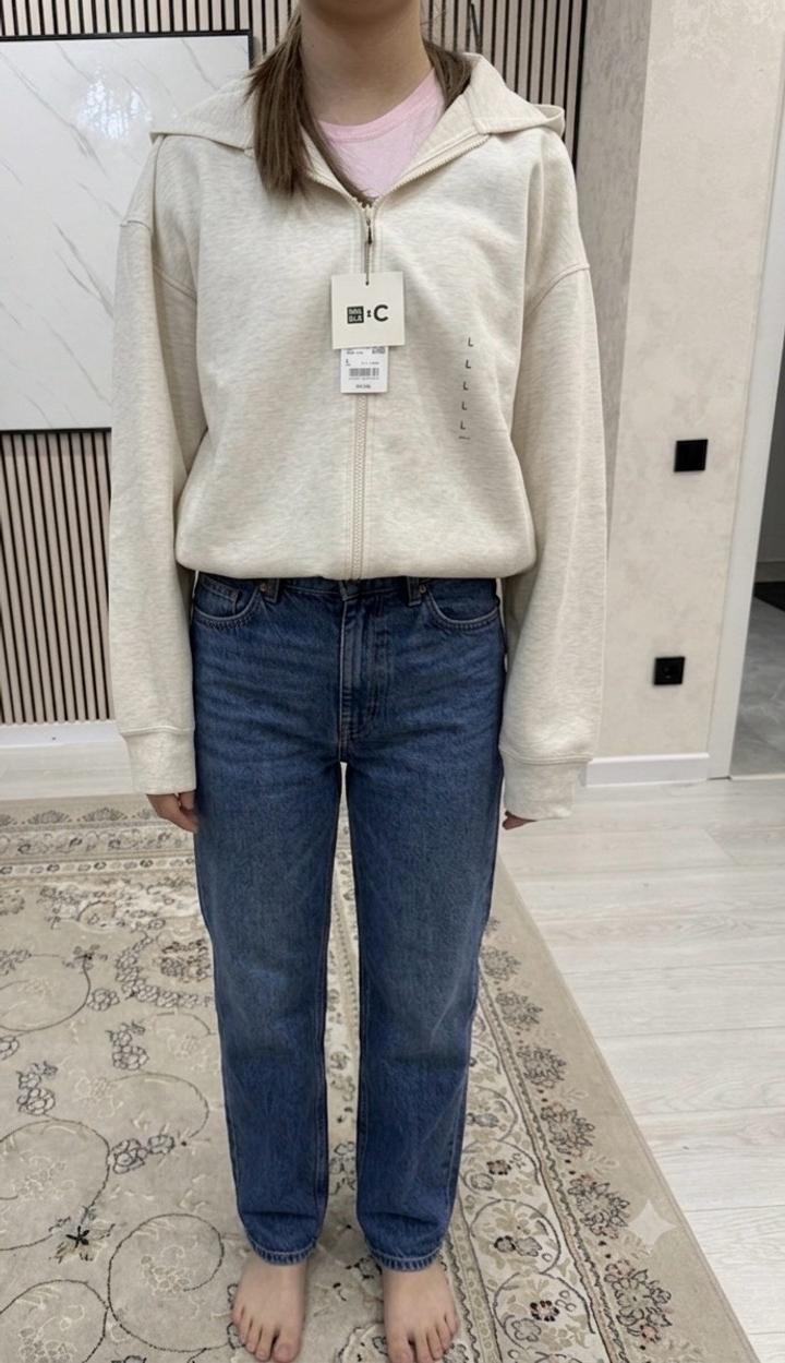 Продам толстовку Uniqlo