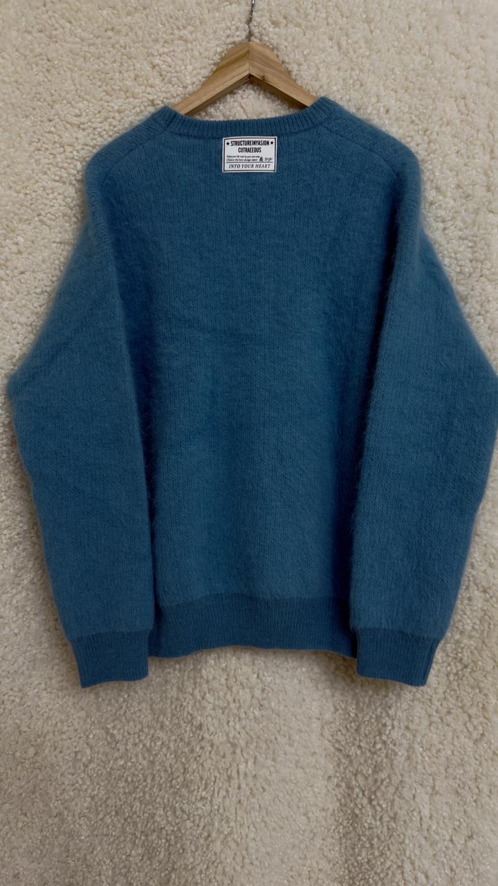 Теплый свитер