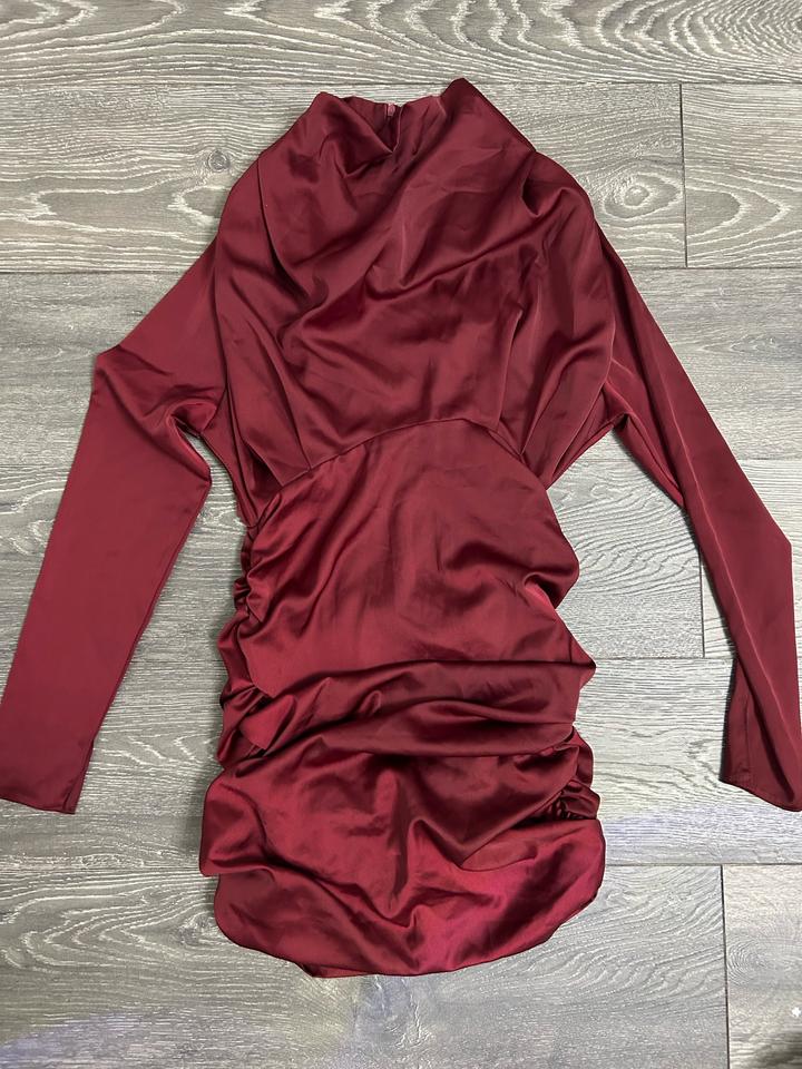 Платье в обтяг