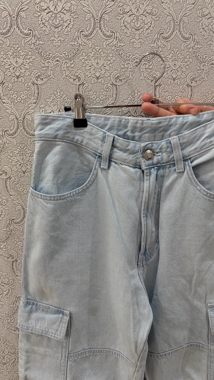 Джинсы карго bershka