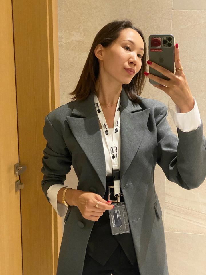 Пиджак серый