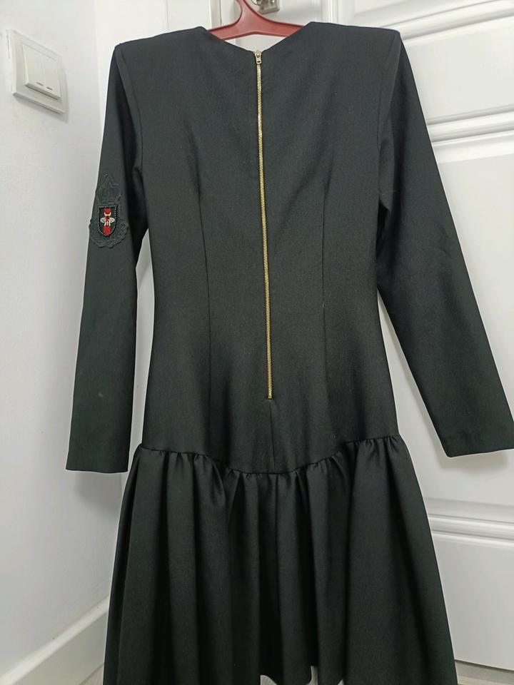 Мини-платье с длинными рукавами