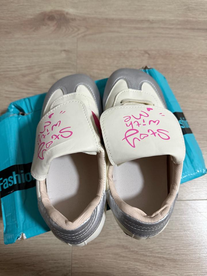 Обувь женская