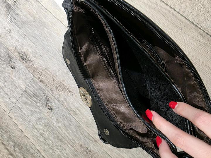 Сумка чёрная