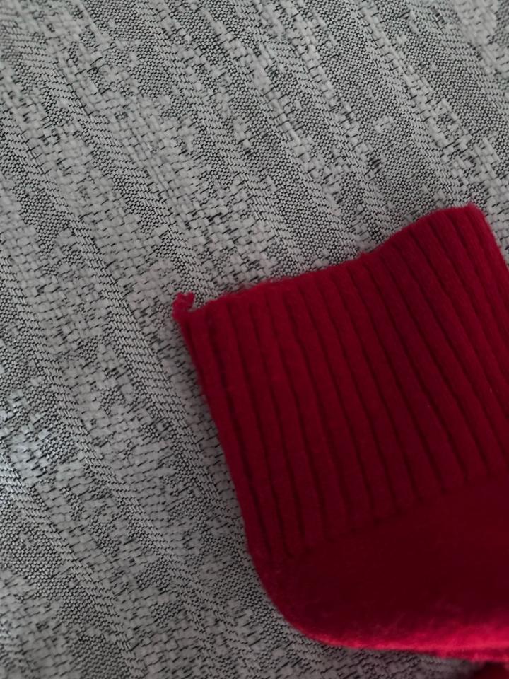 Красный свитер massimo dutti