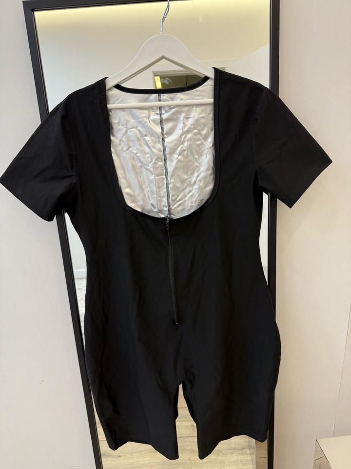 Комбинезон с эффектом сауны