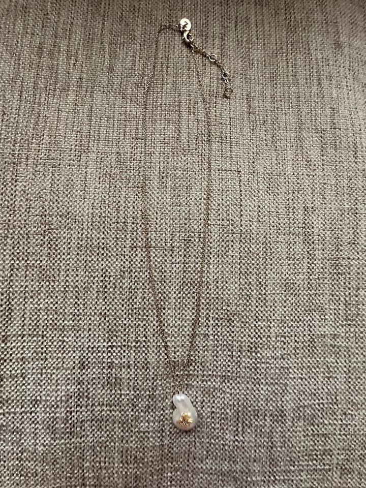 Украшение с жемчугом Accessories