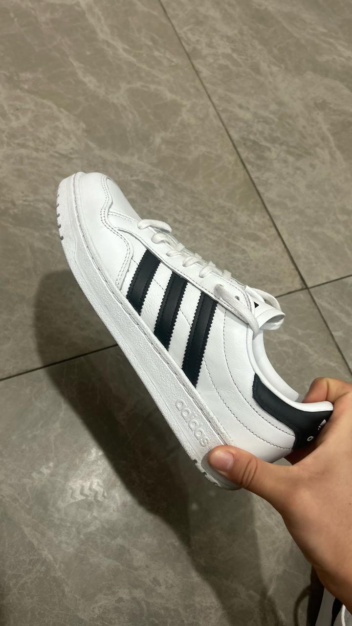 Кроссовки Adidas originals TeamCourt