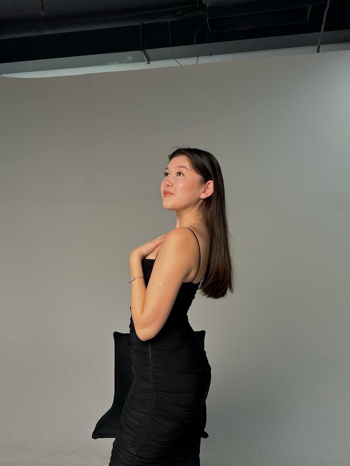 Черное платье