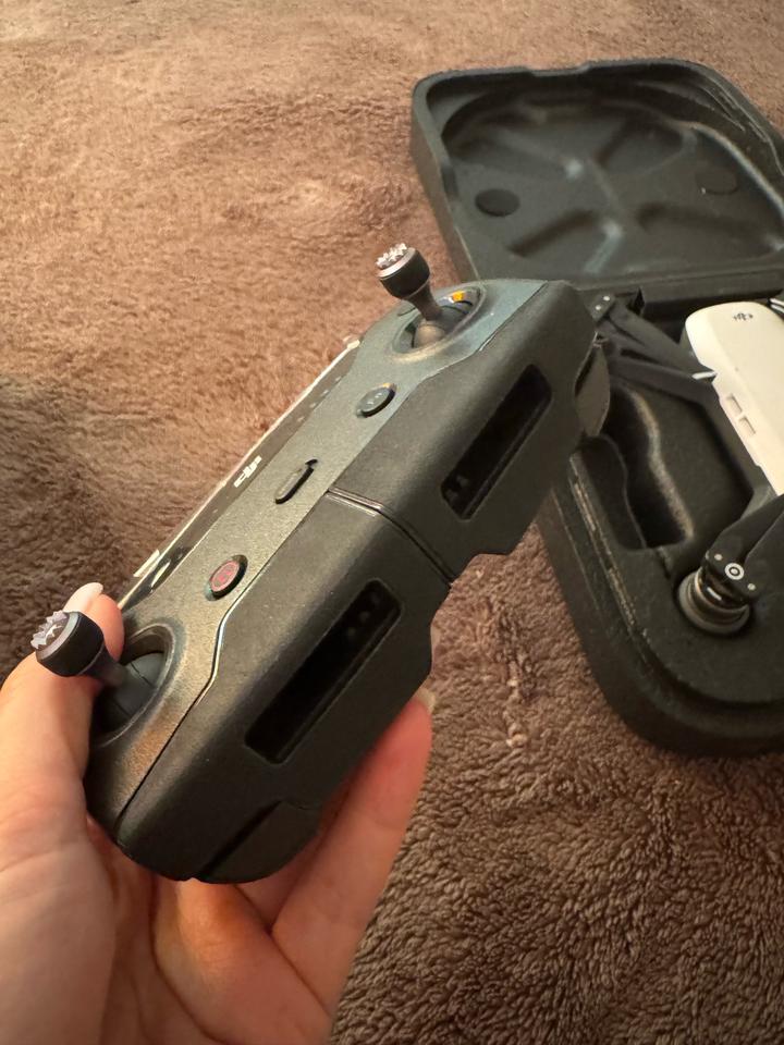 Продам Dji spark Дрон