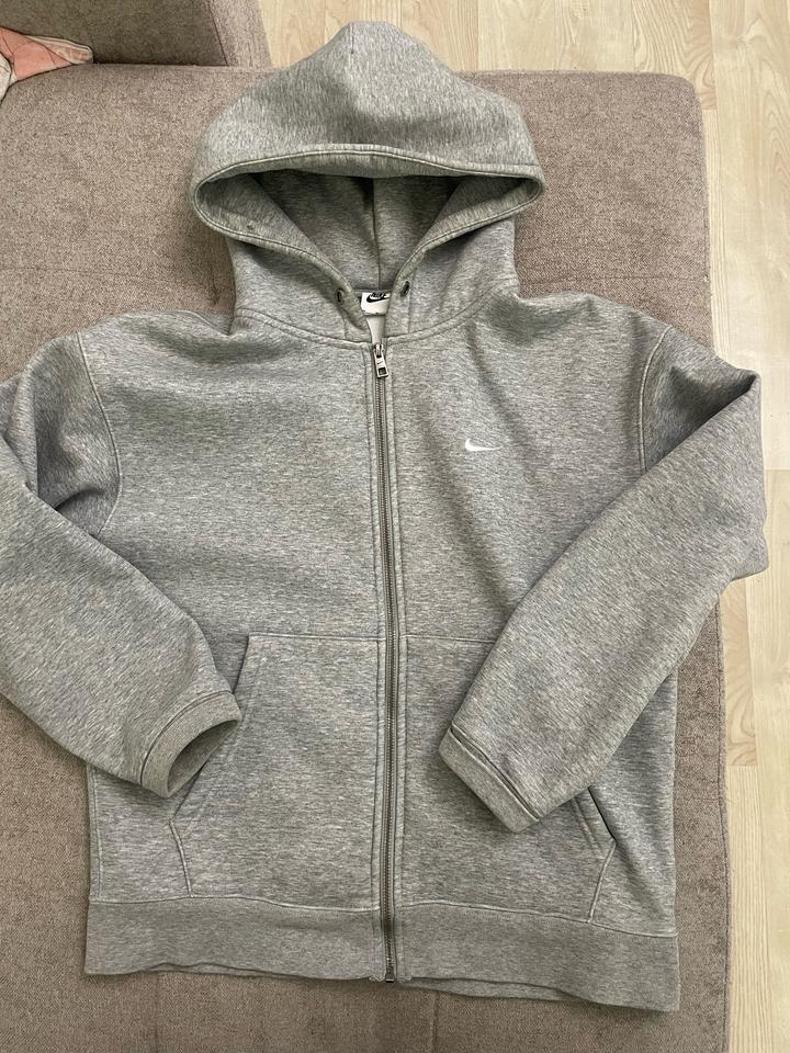 ЗИП ХУДИ ОТ БРЕНДА NIKE