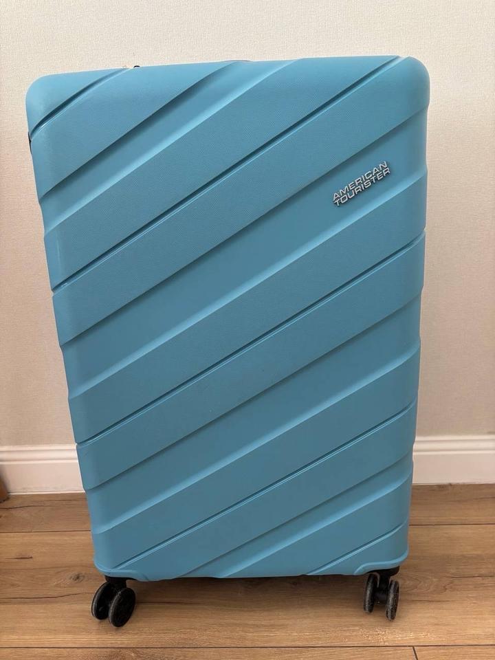 Чемодан American Tourister
