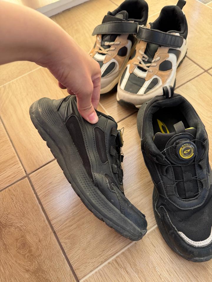 Кроссовки 2пары , 37р