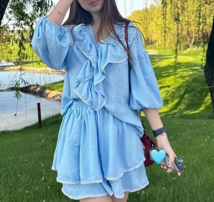 Двойка the clou brand