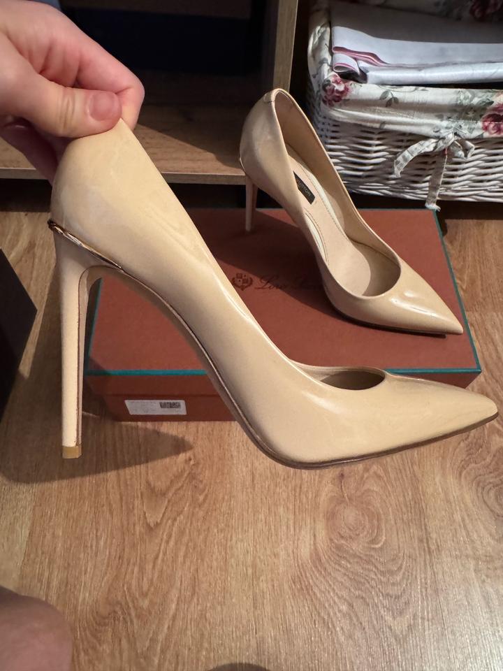 продам туфли лодочки Louis Vuitton