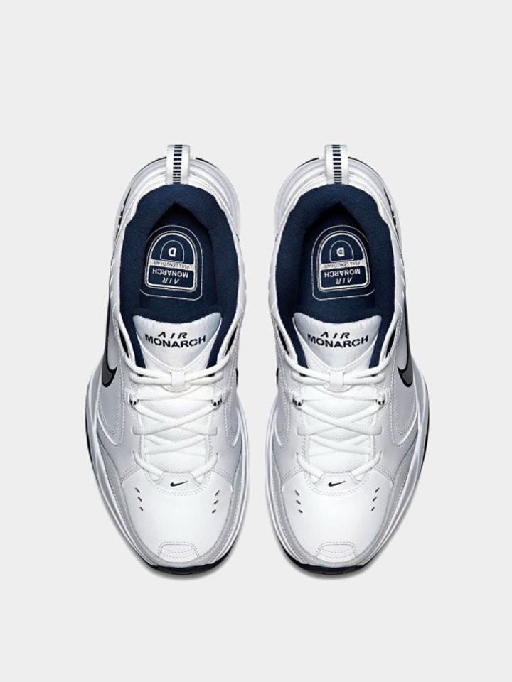 Nike air monarch