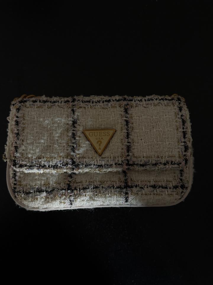 Guess твидовая