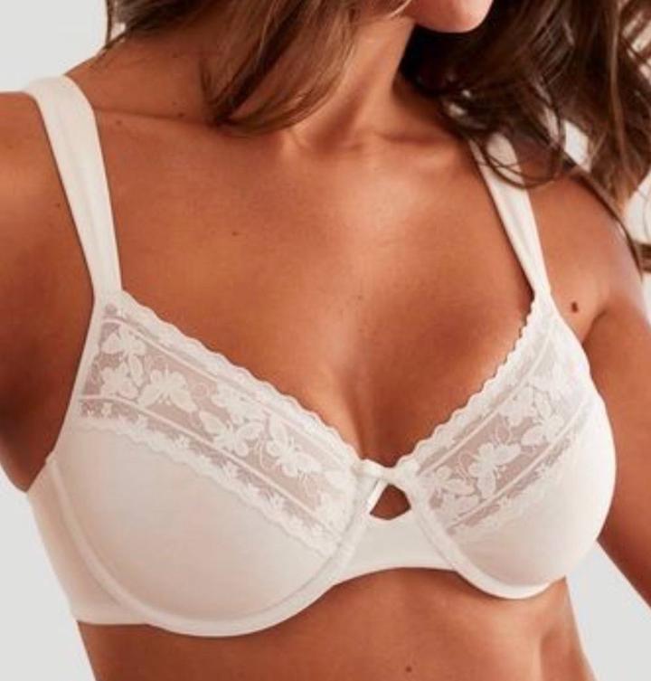 Бюстгальтер