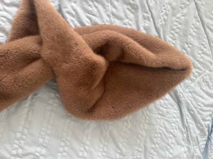 Манишка меховая