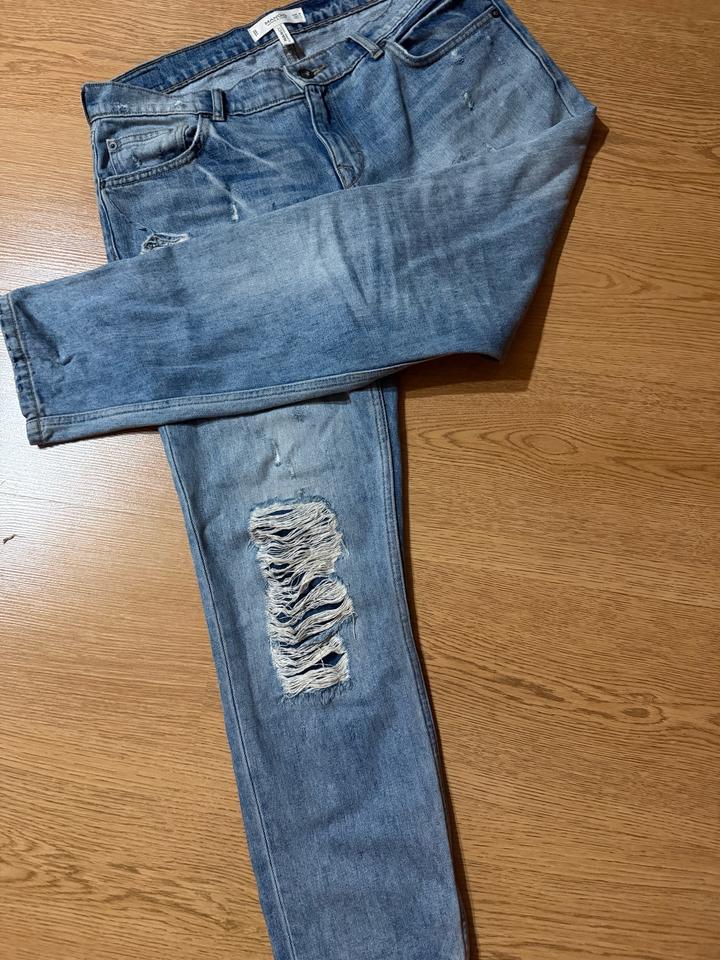 Джинсы Mango