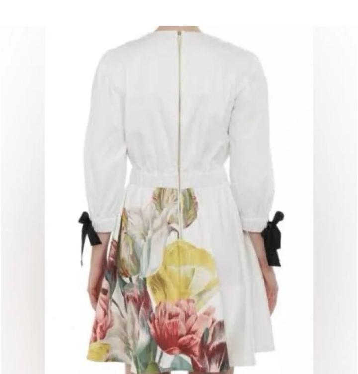 Модное платье бренда Ted baker