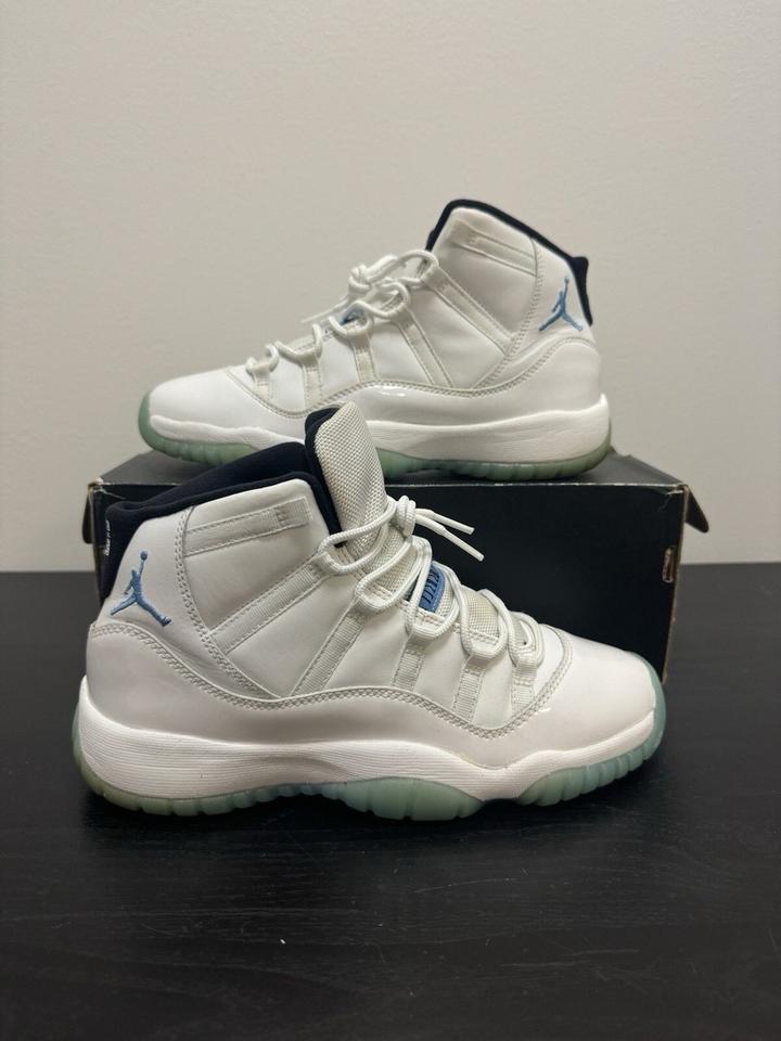 Air Jordan 11 Retro «White/Legend Blue» размер 41