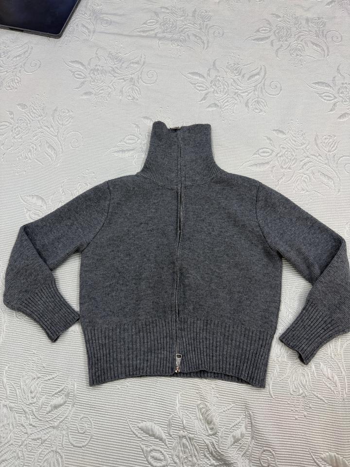 Серая двойка трикотаж брюки палаццо верх на замке размер S