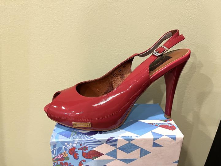 Босоножки Glamour