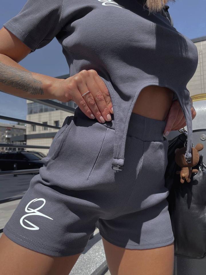 продам костюм - двойку