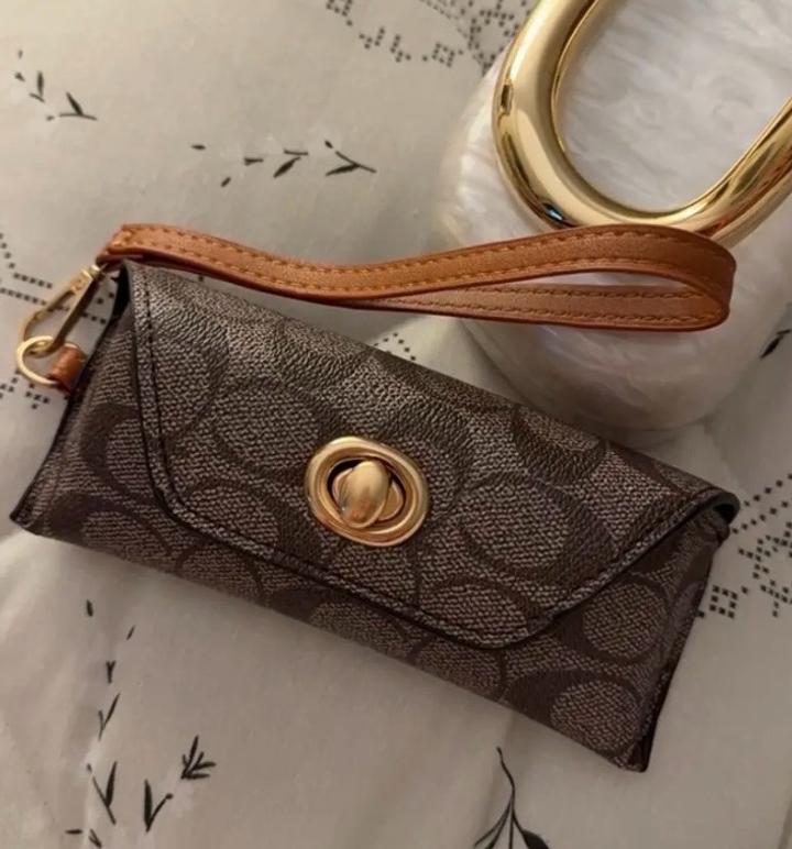 Чехол для очков