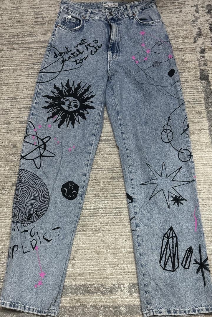 Джинсы BERSHKA