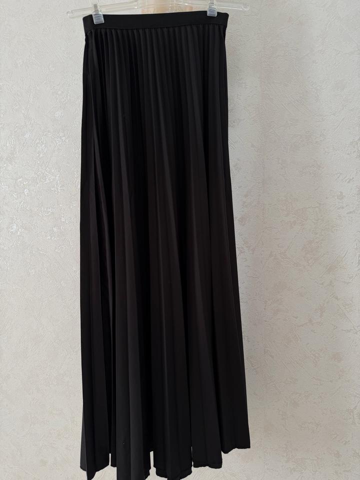 Черная юбка макси
